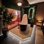 Casa Del Mar - Elena *
