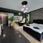 Casa Del Mar - Elena *